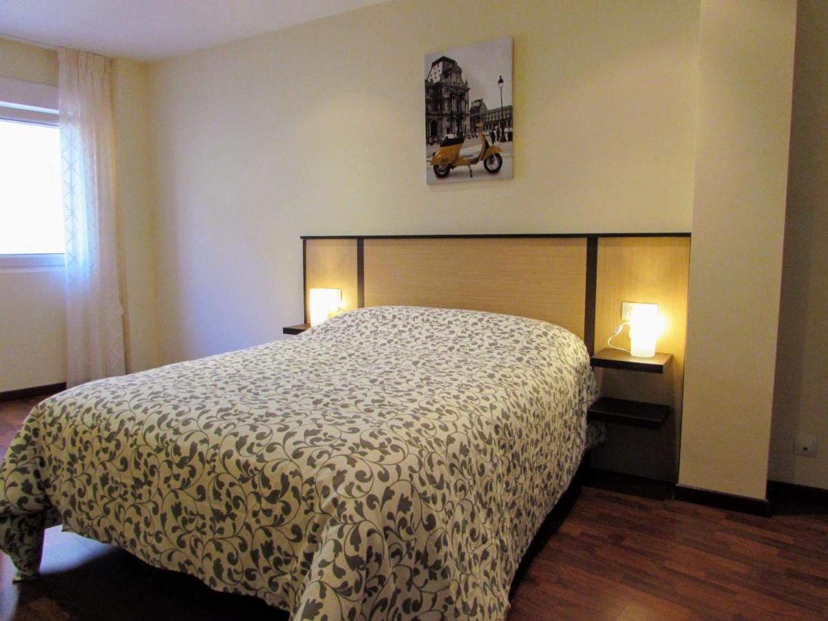 Apartamento En Centro De Fisterra Luaran gambar