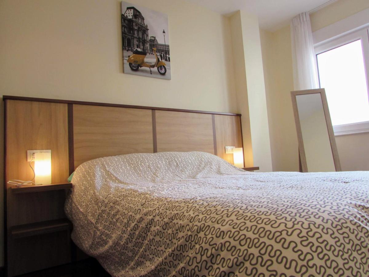 Apartamento En Centro De Fisterra Luaran gambar