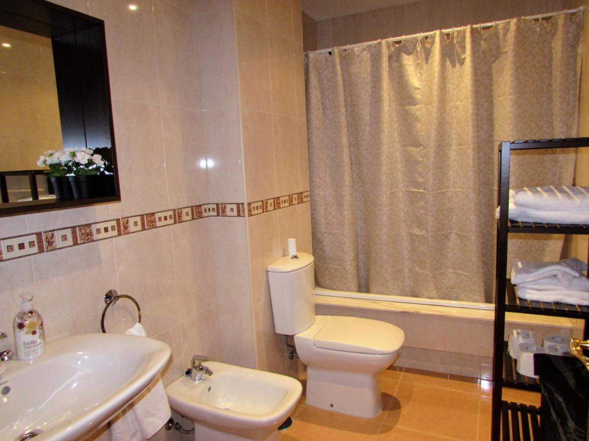 Apartamento En Centro De Fisterra Luaran gambar