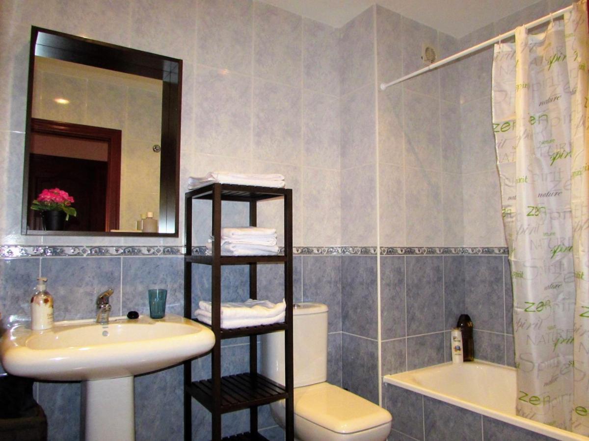 Apartamento En Centro De Fisterra Luaran gambar